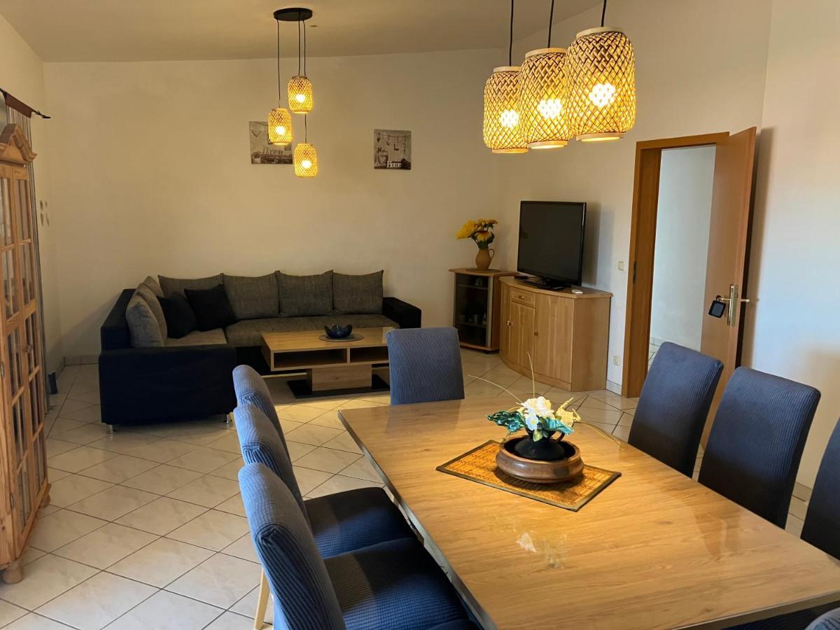 Apartmani Ivanic Vir Eksteriør billede